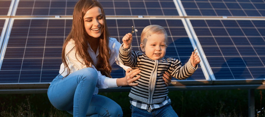 7 Reasons to Go Solar